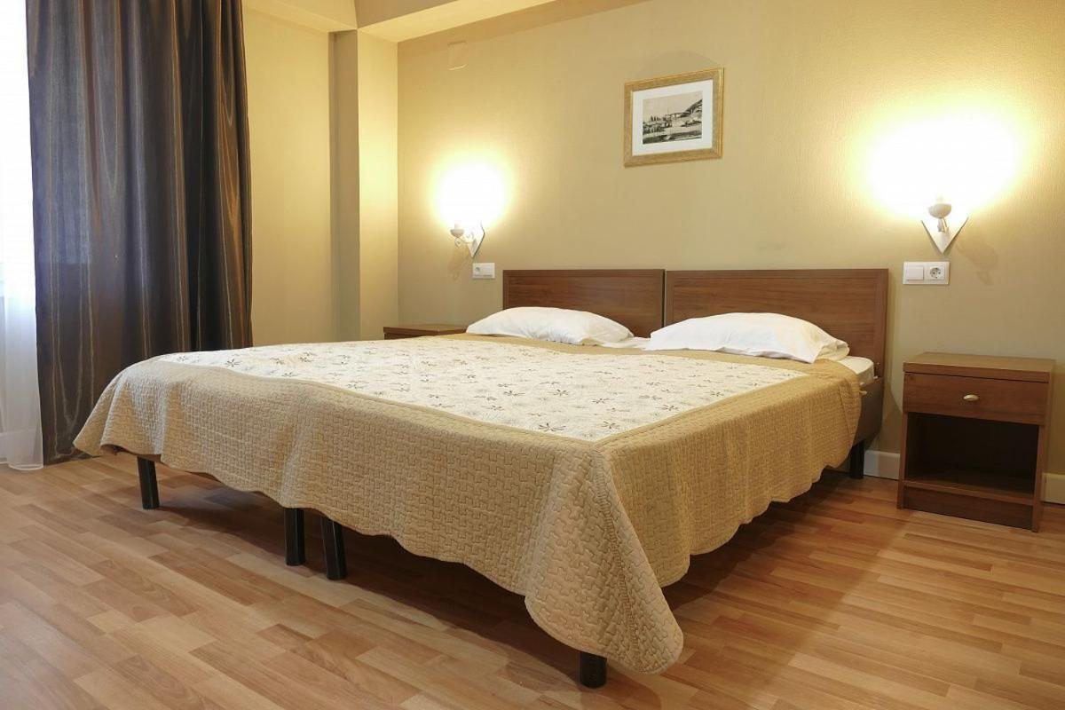 Hotel Abaata Gagra Kültér fotó